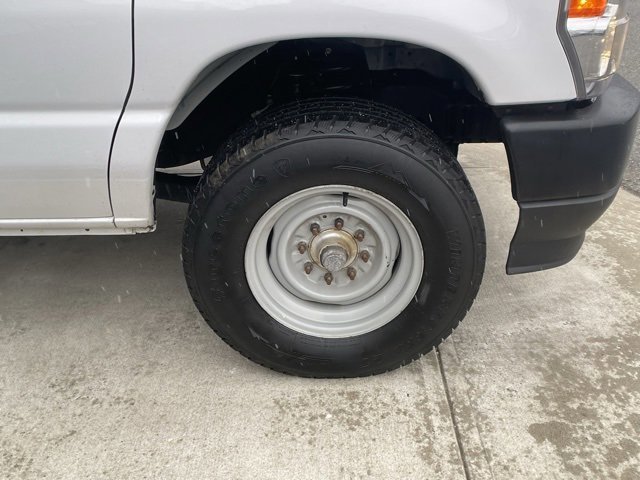 Certified 2022 Ford E-350 and Econoline 350 Super Duty image 11