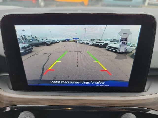 Certified 2020 Ford Escape Titanium AWD/4WD image 32