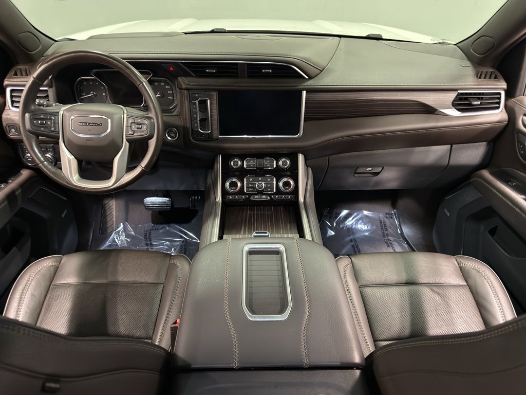 Used 2021 GMC Yukon Denali w/ Denali Premium Package image 34