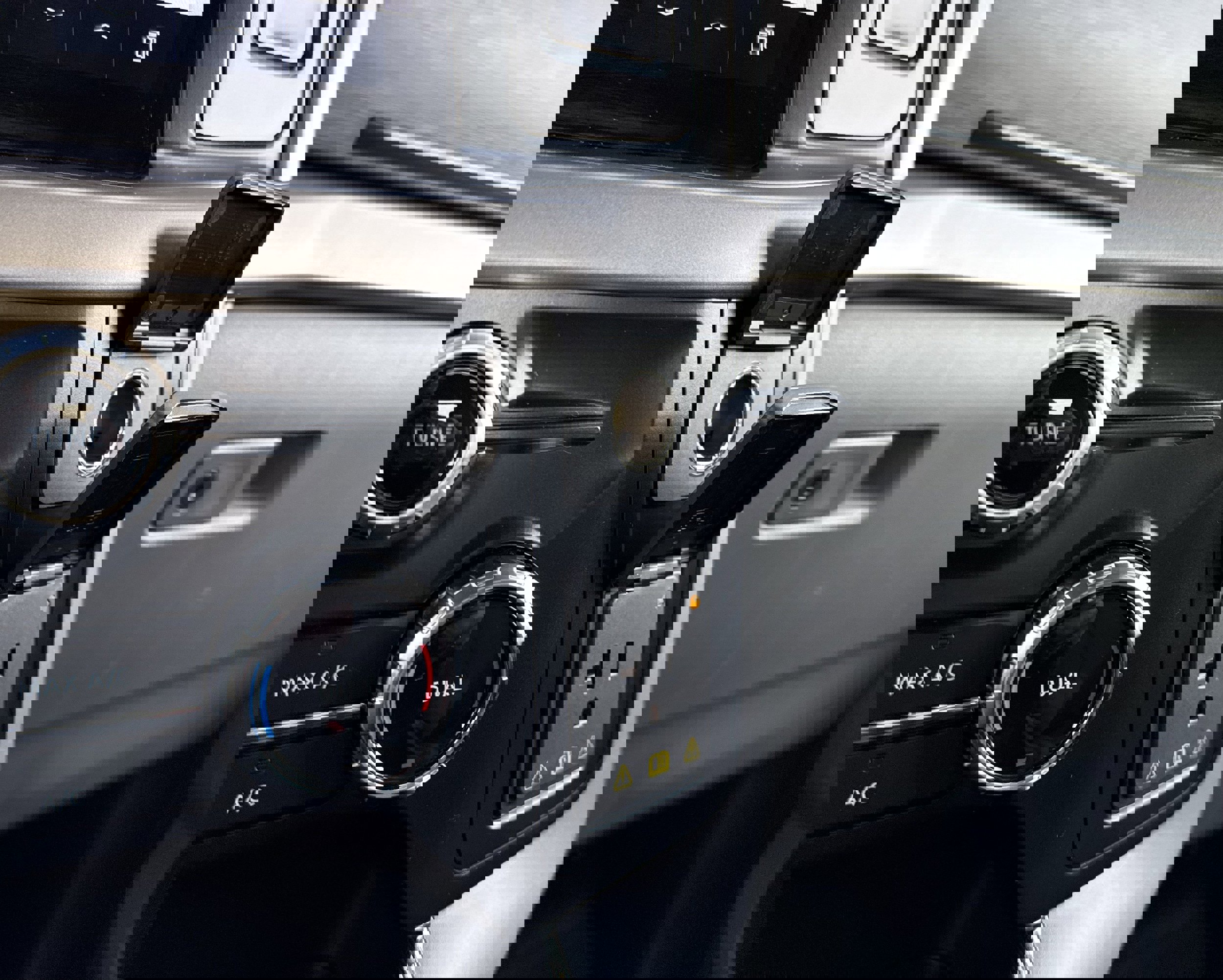 Certified 2024 Ford F150 XLT w/ Mobile Office Package image 23