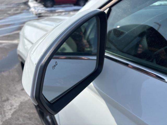 Used 2024 Volkswagen Taos SE image 11