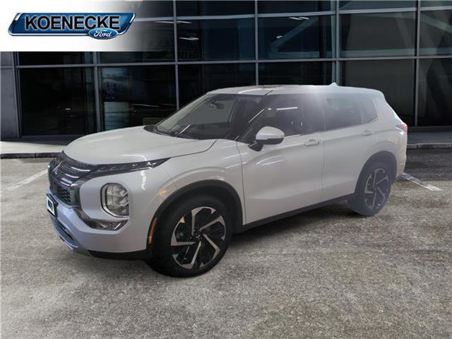 Used 2022 Mitsubishi Outlander SE image 8