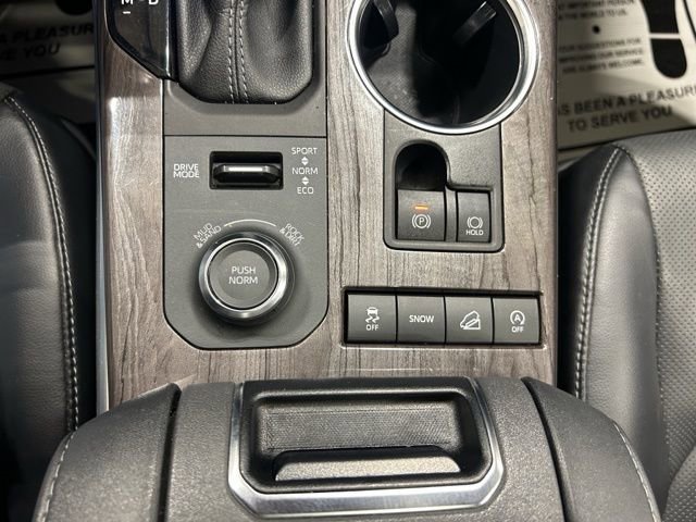 Used 2022 Toyota Highlander Platinum AWD/4WD image 28