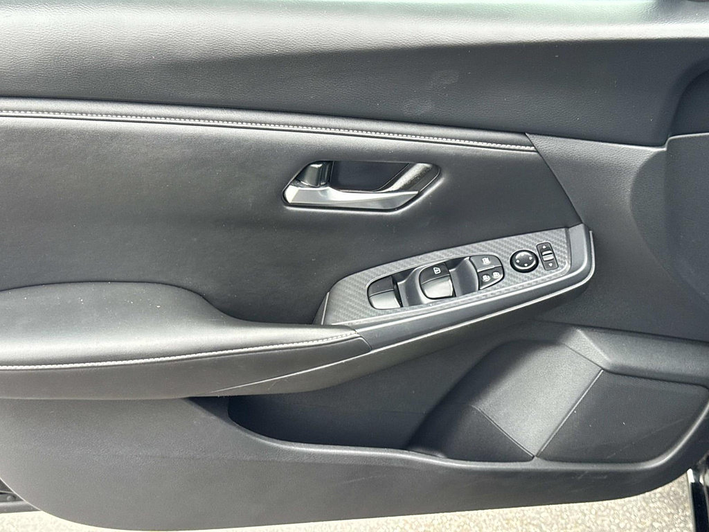 Used 2023 Nissan Sentra SV FWD image 19