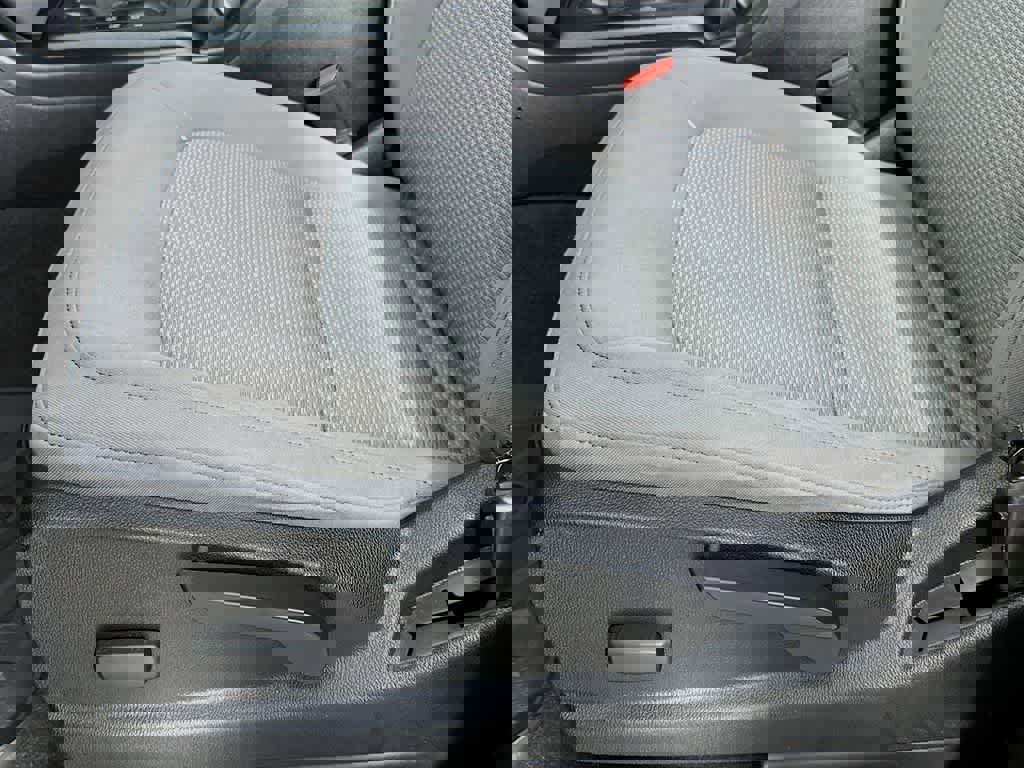 Used 2020 Chevrolet Colorado W/T w/ WT Convenience Package image 29