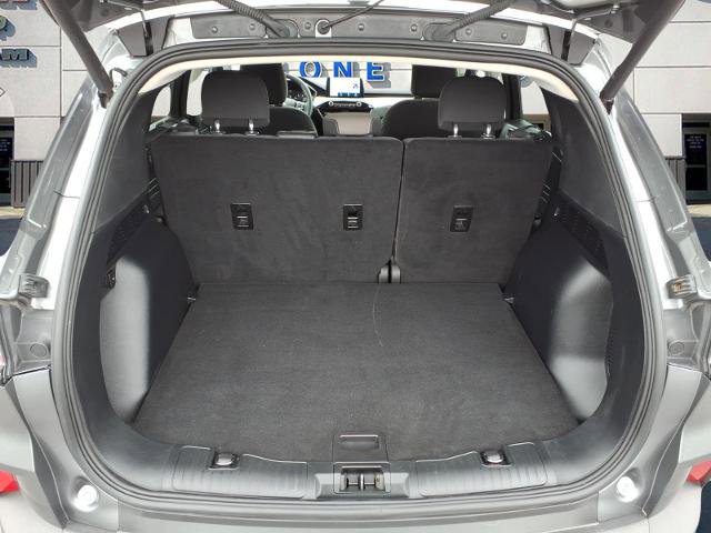 Certified 2021 Ford Escape SE w/ SE Sport Appearance Package image 24