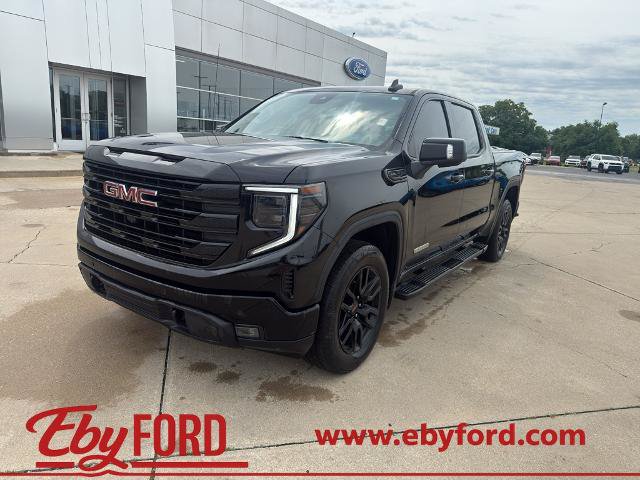 Used 2024 GMC Sierra 1500 Elevation w/ Elevation Premium Package AWD/4WD image 1