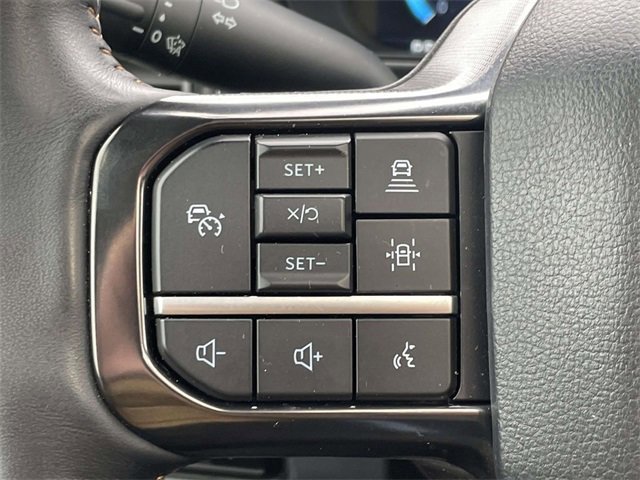 Certified 2024 Ford F350 Platinum w/ FX4 Off-Road Package image 21