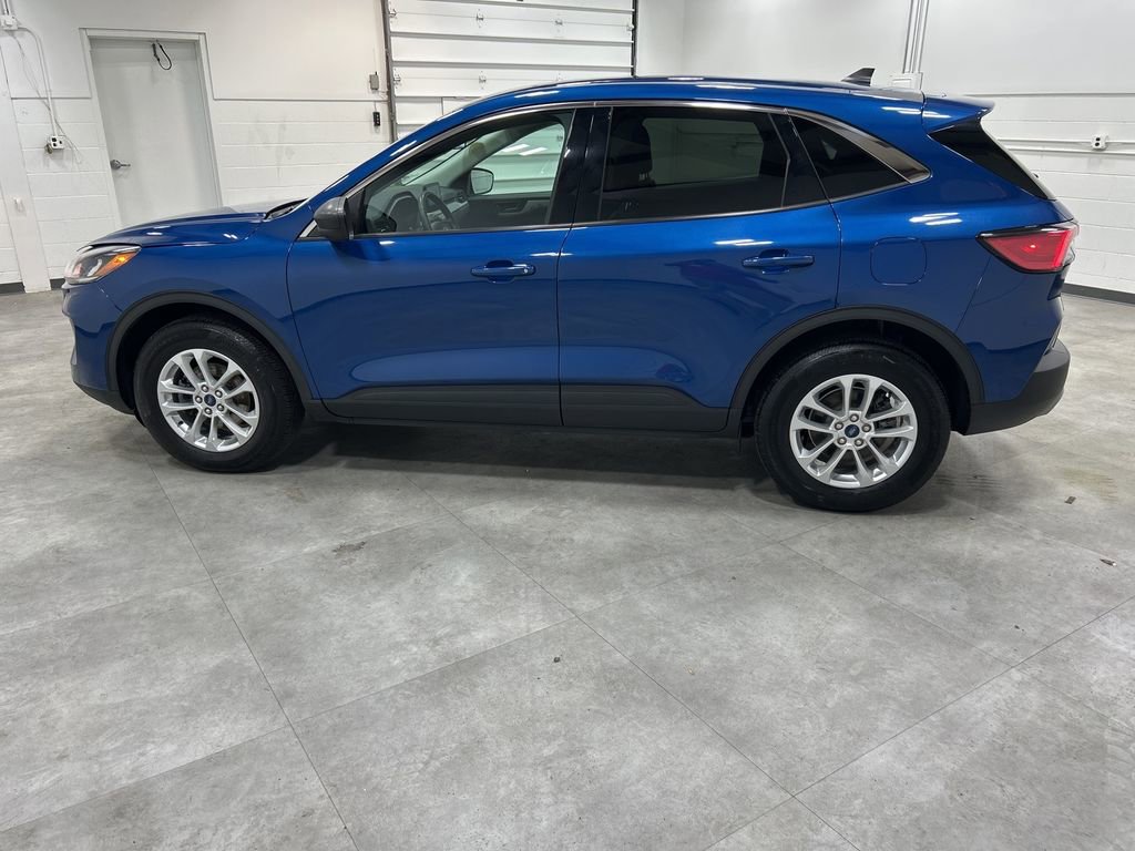 Certified 2022 Ford Escape SE w/ Cold Weather Package image 8