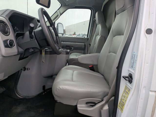 Certified 2024 Ford E-350 and Econoline 350 Super Duty w/ Power Windows & Locks Group image 15