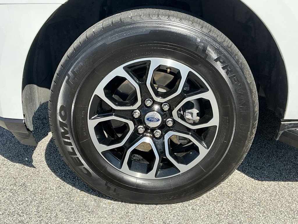 Certified 2024 Ford Expedition XLT image 23