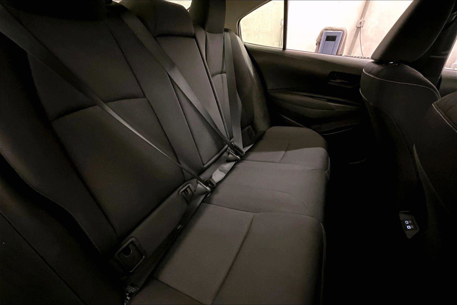Used 2023 Toyota Corolla LE w/ Carpet Mat Package (TMS) image 26
