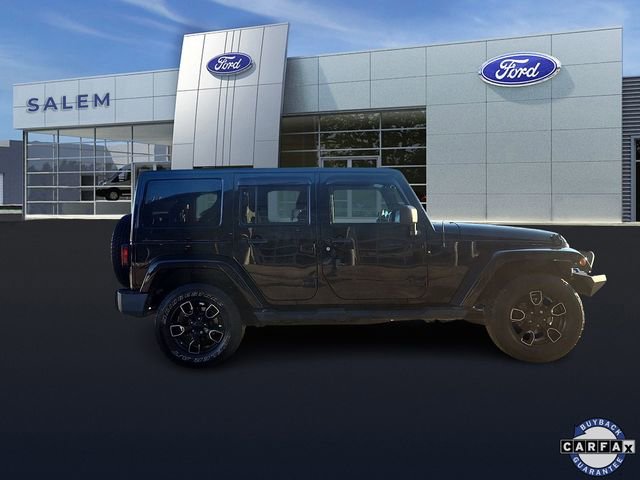 Used 2018 Jeep Wrangler Unlimited Sahara AWD/4WD image 2