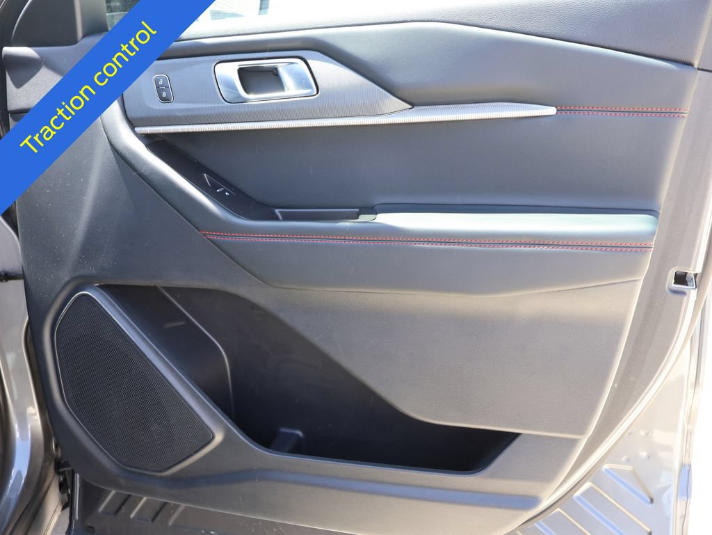 Certified 2025 Ford Explorer ST-Line w/ ST-Line Street Pack AWD/4WD image 9