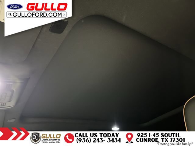 Used 2022 GMC Yukon AT4 AWD/4WD image 22