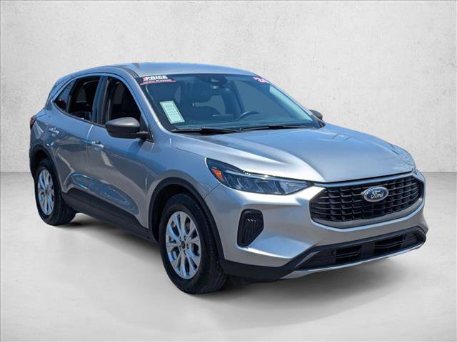 Certified 2024 Ford Escape Active FWD image 3