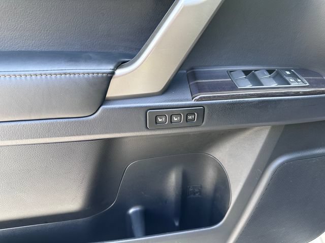 Used 2020 Lexus GX 460 Premium AWD/4WD image 14