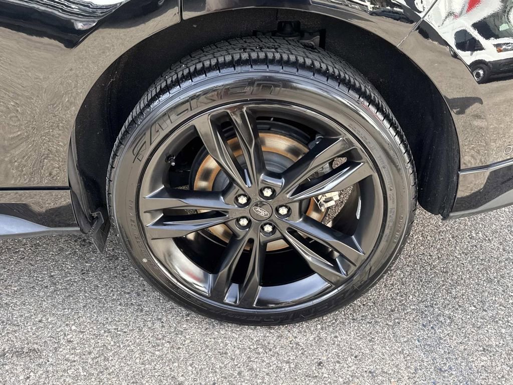 Certified 2020 Ford Edge ST w/ Equipment Group 401A image 9