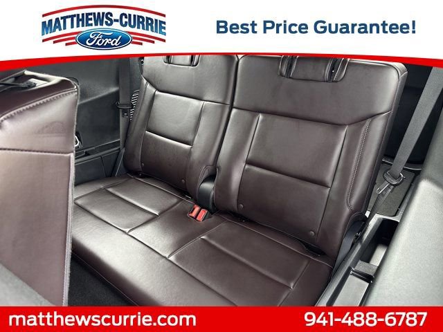 Certified 2025 Ford Explorer Platinum image 13