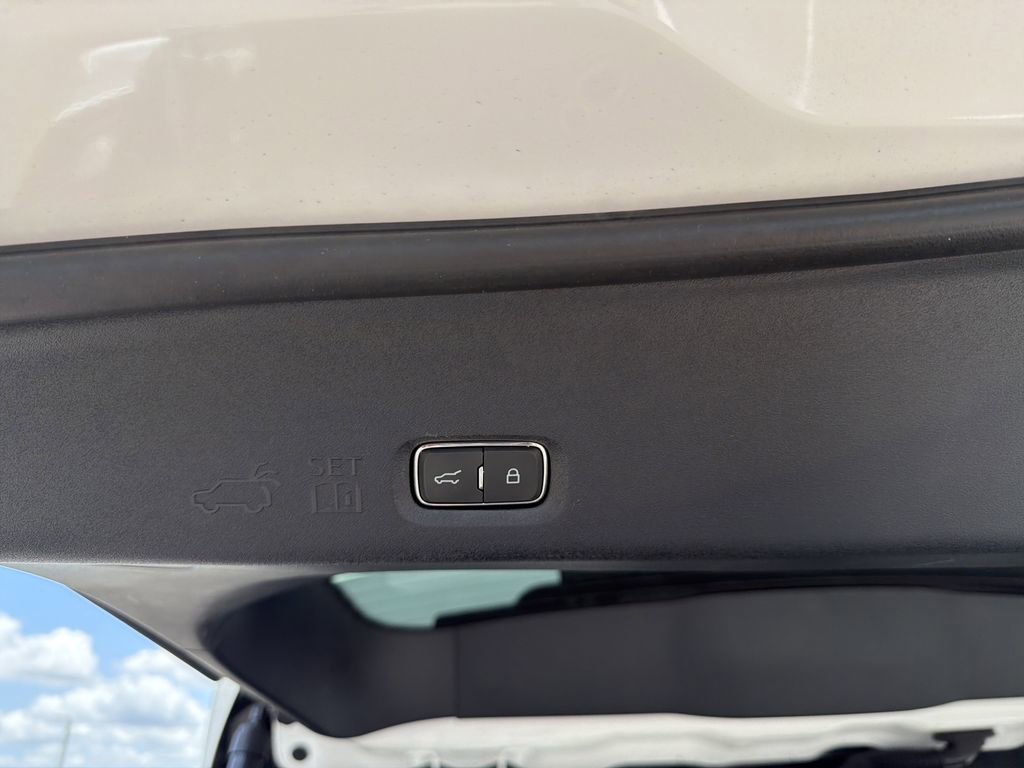 Certified 2025 Ford Expedition Max Active RWD image 11