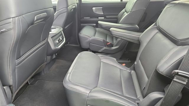Certified 2025 Ford Expedition Platinum AWD/4WD image 24