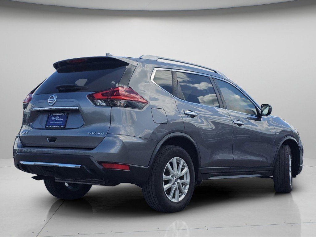 Used 2018 Nissan Rogue SV AWD/4WD image 22