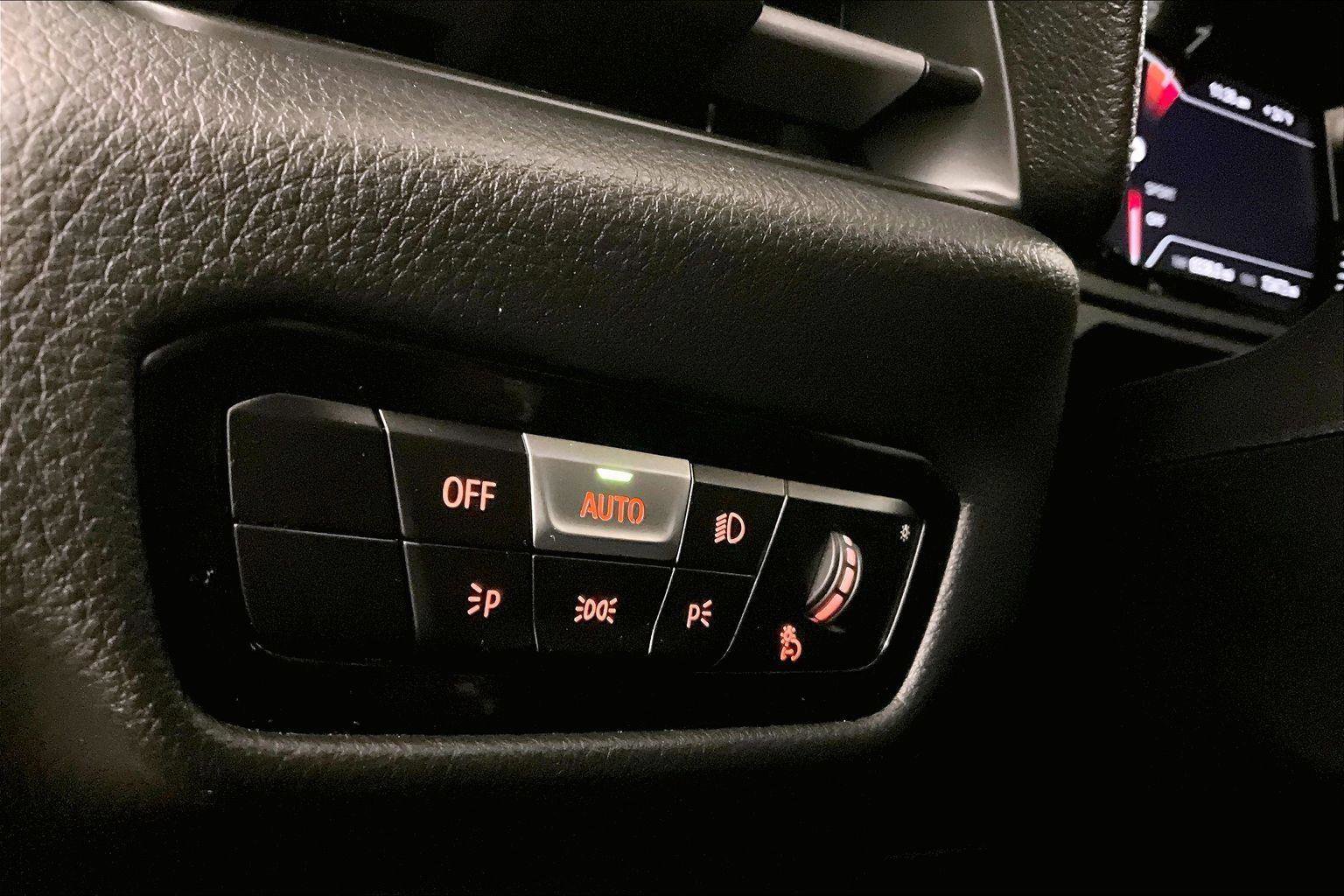 Used 2021 Toyota Supra w/ Safety & Technology Package image 28