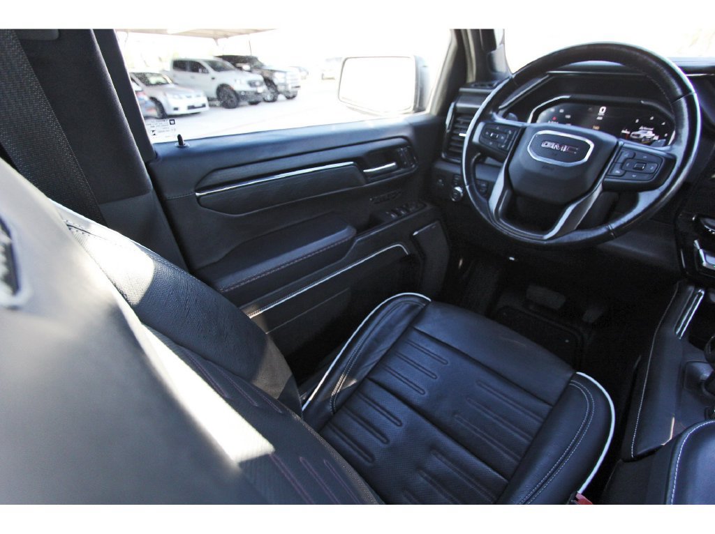Used 2024 GMC Sierra 1500 AT4X AWD/4WD image 10