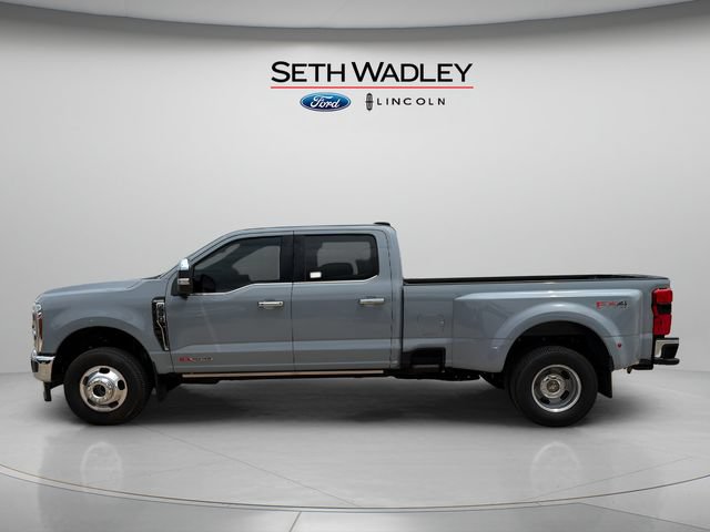 Certified 2025 Ford F350 King Ranch AWD/4WD image 4