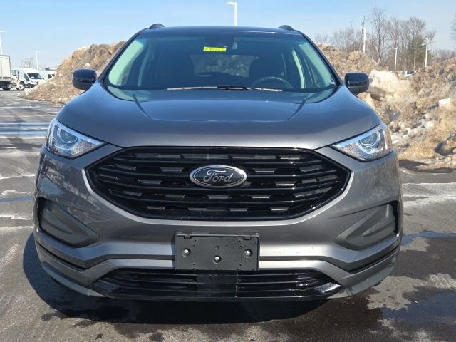 Certified 2022 Ford Edge SE w/ Black Appearance Package image 7