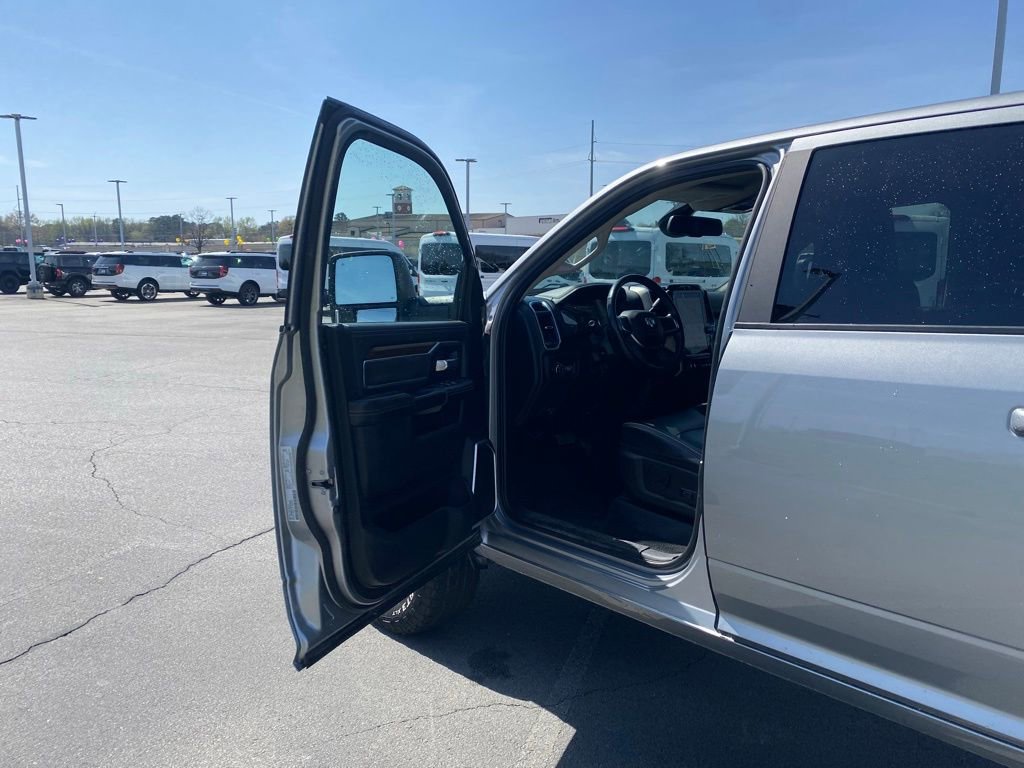 Used 2024 RAM 2500 Laramie image 10