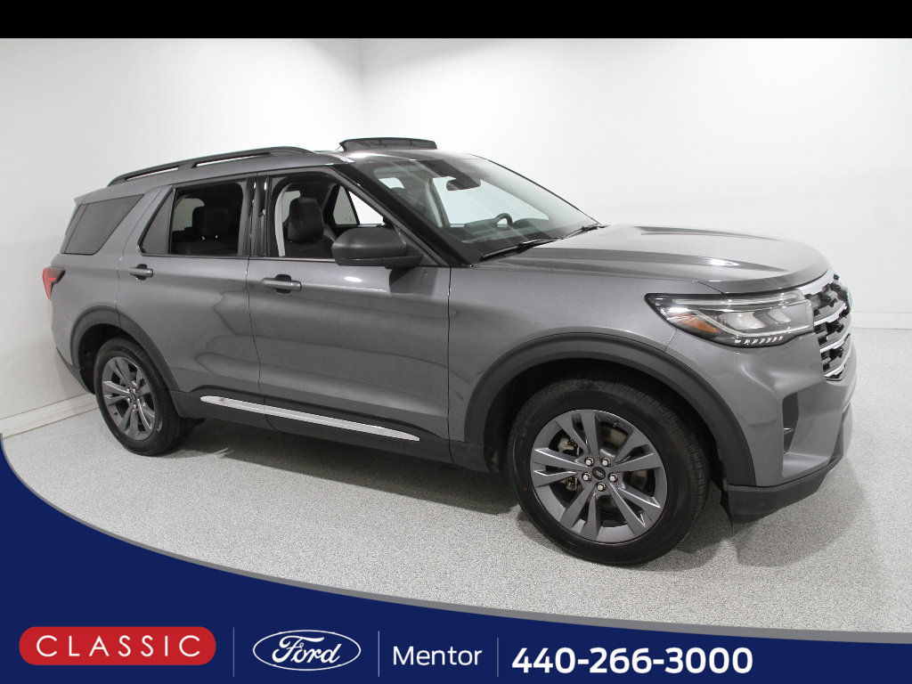 Certified 2025 Ford Explorer Active w/ Active Comfort Package AWD/4WD image 1