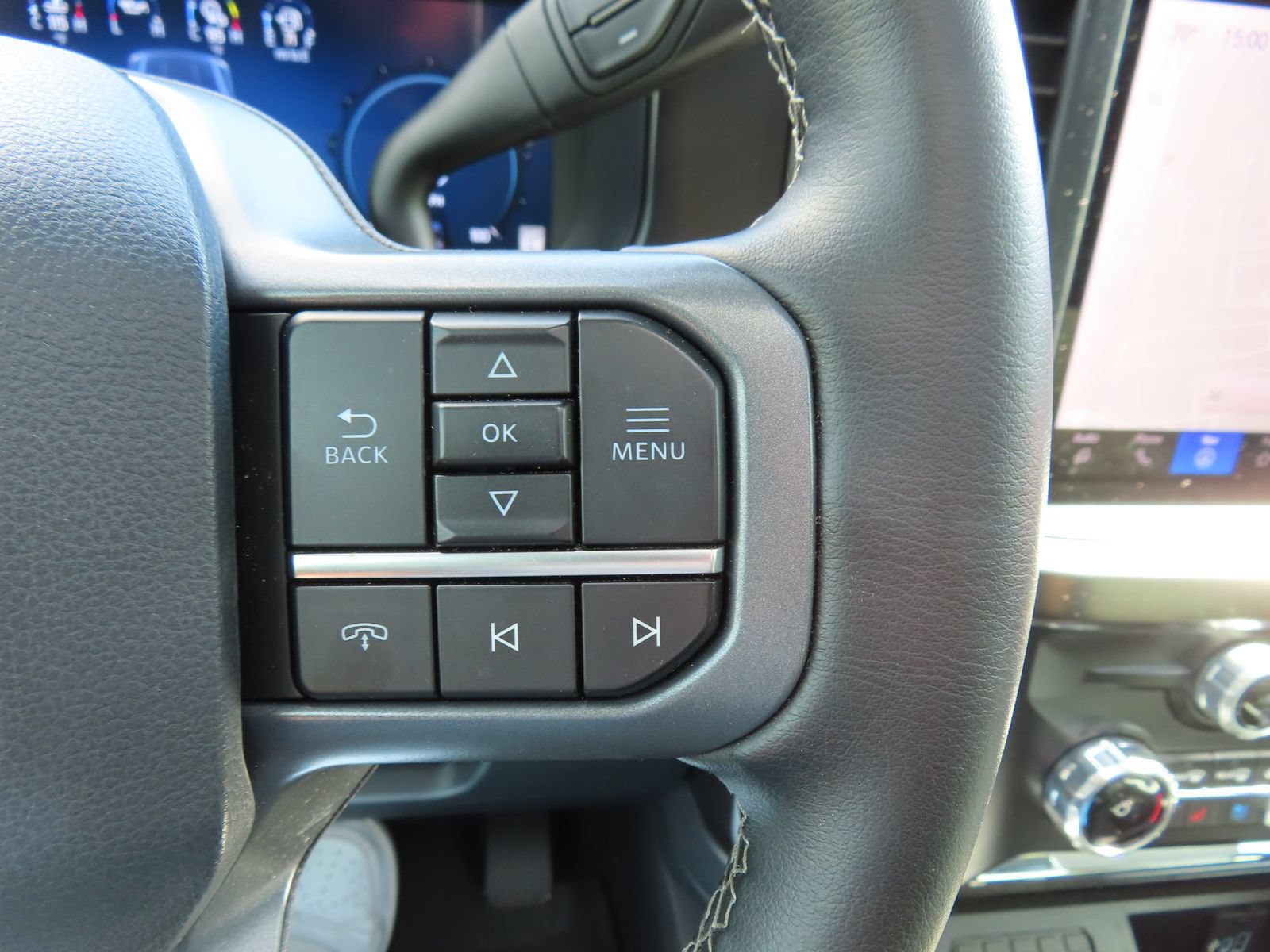 Certified 2025 Ford F350 Lariat w/ Lariat Ultimate Package AWD/4WD image 21