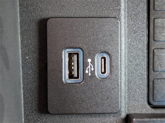 Certified 2022 Ford F450 Lariat w/ Lariat Ultimate Package image 22