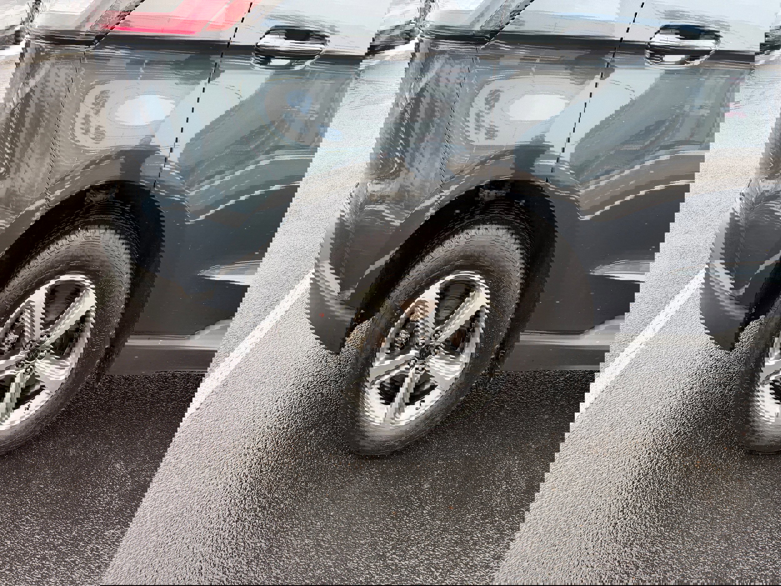 Certified 2024 Ford Edge SEL w/ Convenience Package image 13