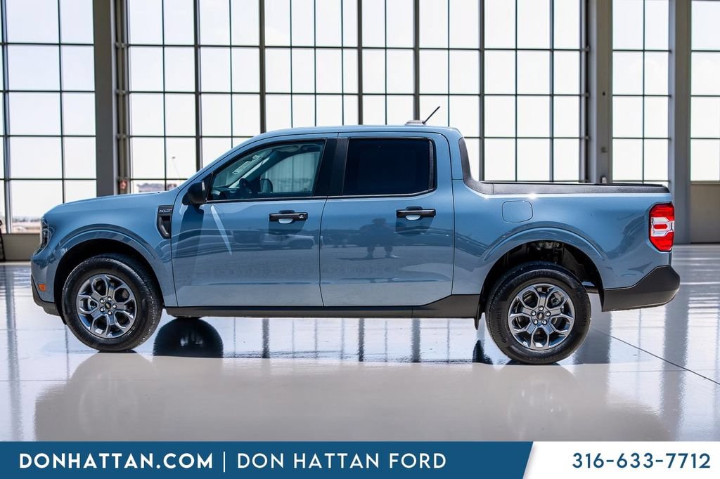 Certified 2025 Ford Maverick XLT FWD image 2