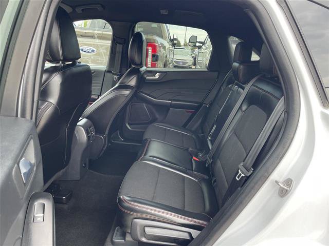 Certified 2025 Ford Escape ST-Line Select AWD/4WD image 19