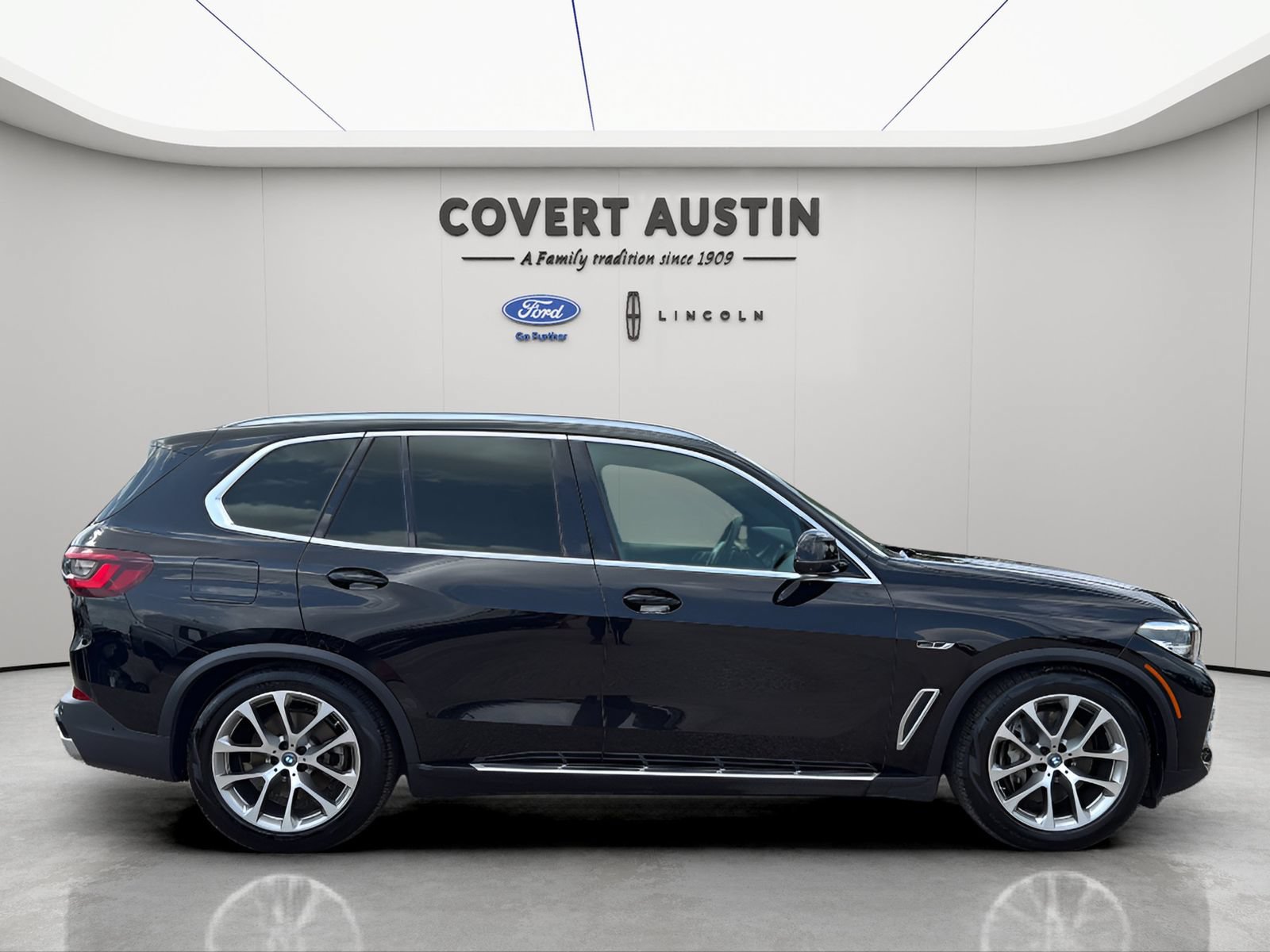 Used 2023 BMW X5 xDrive45e AWD/4WD image 6