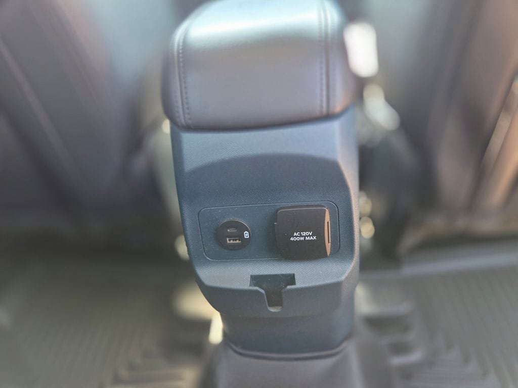 Certified 2024 Ford Maverick Tremor w/ Tremor Off-Road Package AWD/4WD image 12