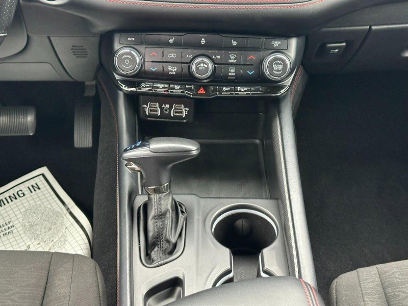 Used 2023 Dodge Durango GT image 15