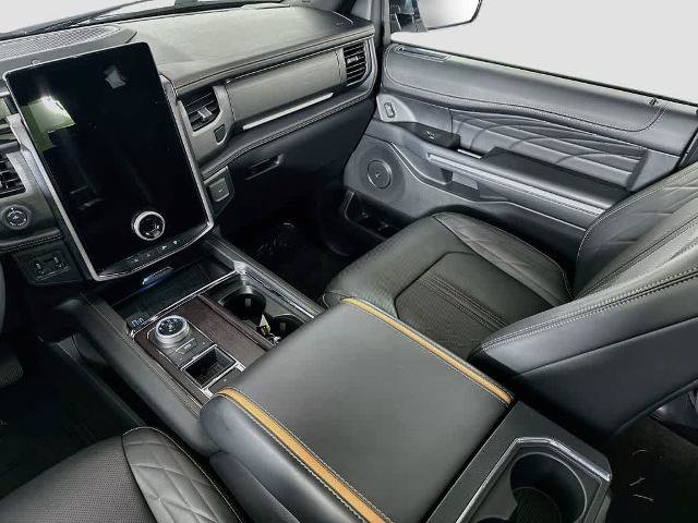 Certified 2024 Ford Expedition Platinum RWD image 11