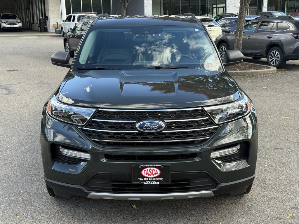 Certified 2022 Ford Explorer XLT w/ Equipment Group 202A image 8