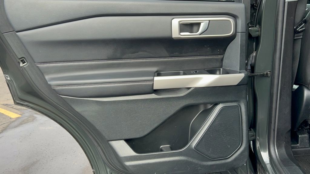 Certified 2023 Ford Explorer XLT w/ Equipment Group 202A image 40