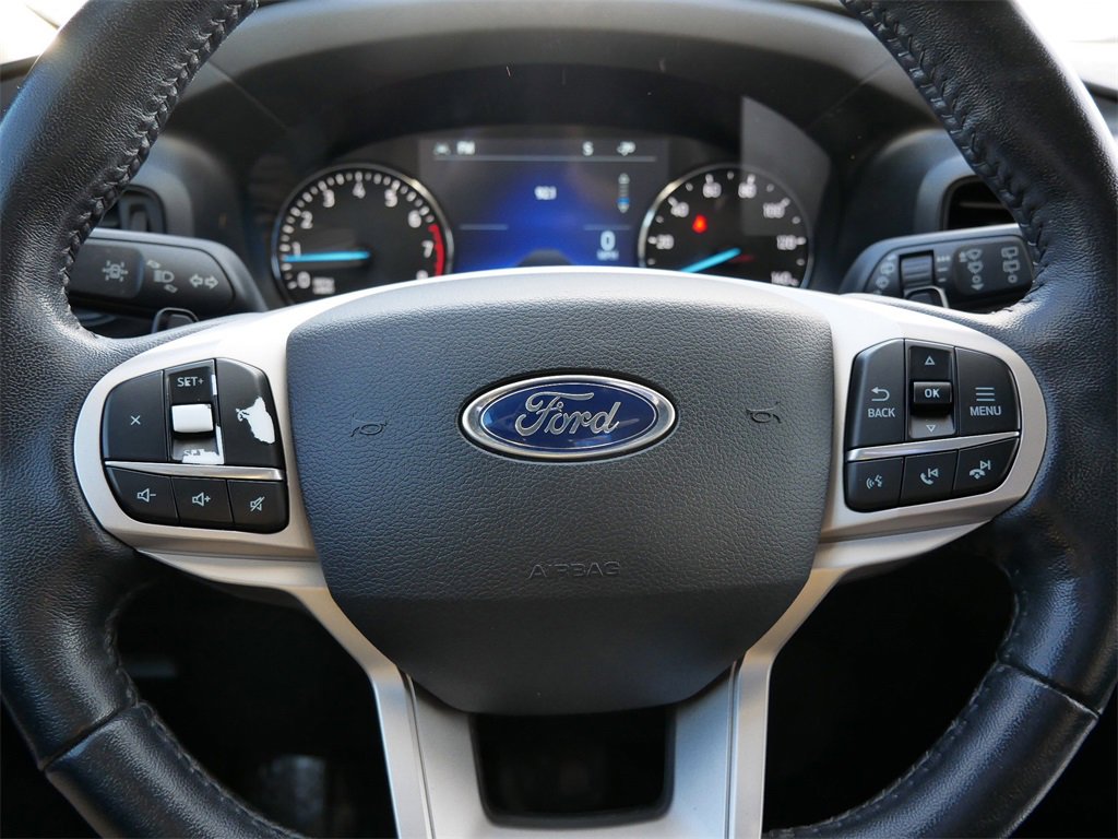 Certified 2021 Ford Explorer XLT w/ Class III Trailer Tow Package image 18
