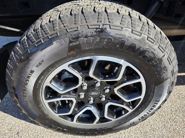 Certified 2022 Ford F150 XLT w/ Equipment Group 302A High image 10