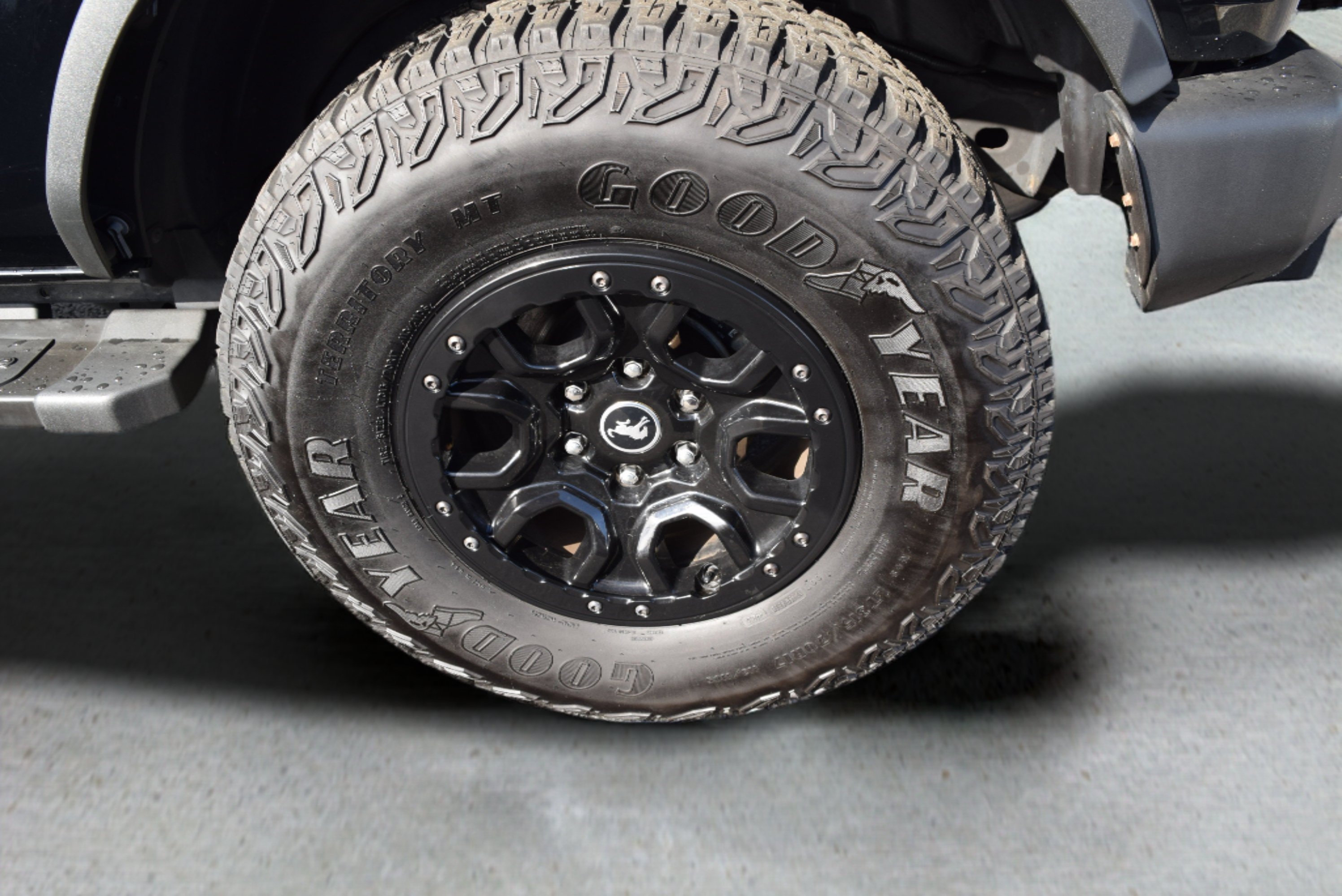 Certified 2023 Ford Bronco Wildtrak AWD/4WD image 6