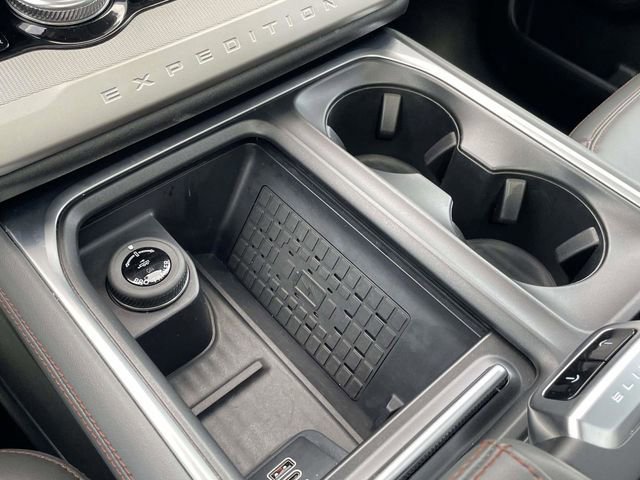 Certified 2025 Ford Expedition Max Active image 12