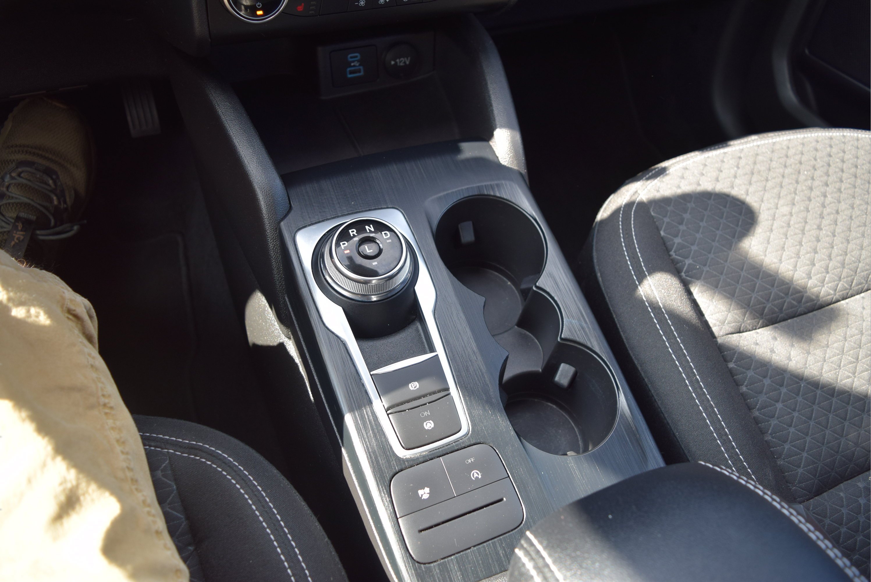 Certified 2023 Ford Escape Active AWD/4WD image 16