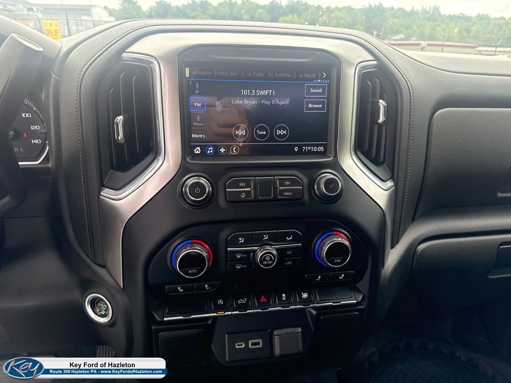 Used 2021 Chevrolet Silverado 1500 LT AWD/4WD image 28