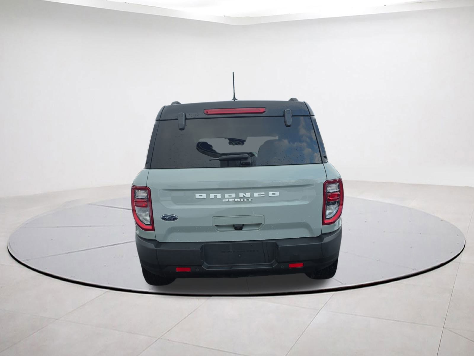 Certified 2021 Ford Bronco Sport Outer Banks w/ Outer Banks Package (96D) image 4